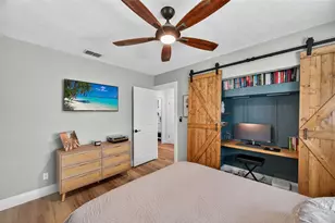 513 Dolphin Ave SE, Saint Petersburg, FL 33705 - Photo 17