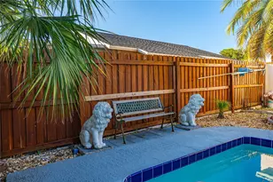 5124 Springwood Dr, Tampa, FL 33624 - Photo 37