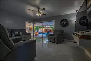 5124 Springwood Dr, Tampa, FL 33624 - Photo 3