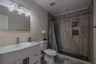 5124 Springwood Dr, Tampa, FL 33624 - Photo 25