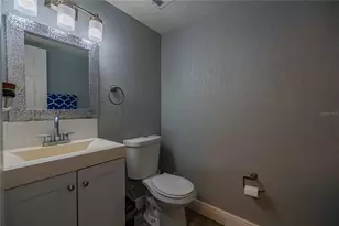 5124 Springwood Dr, Tampa, FL 33624 - Photo 11