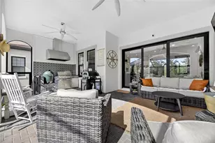 1128 Seagrape Dr, Ruskin, FL 33570 - Photo 3