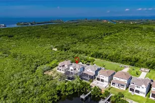 1128 Seagrape Dr, Ruskin, FL 33570 - Photo 81