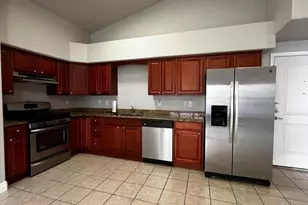 225 David Walker Dr, Tavares, FL 32778 - Photo 19