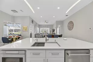 719 Islebay Dr, Apollo Beach, FL 33572 - Photo 35