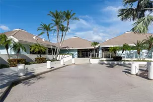 9495 Blind Pass Rd, Saint Pete Beach, FL 33706 - Photo 29