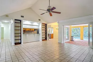 3328 Westmoreland Dr, Tampa, FL 33618 - Photo 19