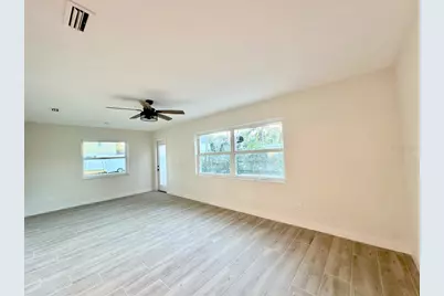 4700 Chancellor Street NE, Saint Petersburg, FL 33703 - Photo 11