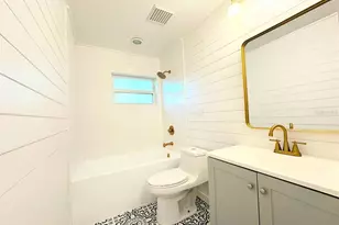 4700 Chancellor St NE, Saint Petersburg, FL 33703 - Photo 15