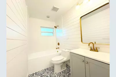 4700 Chancellor Street NE, Saint Petersburg, FL 33703 - Photo 13