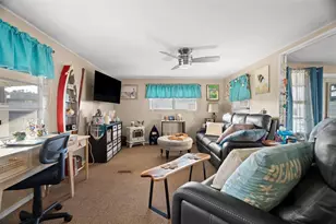 980 7th St NW, Largo, FL 33770 - Photo 17