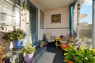 980 7th St NW, Largo, FL 33770 - Photo 9