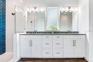 635 115th Ave, Treasure Island, FL 33706 - Photo 17