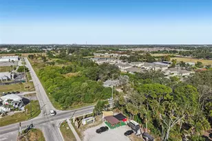 204 E Shell Point Rd, Ruskin, FL 33570 - Photo 33