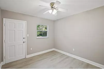 204 E Shell Point Road, Ruskin, FL 33570 - Photo 21