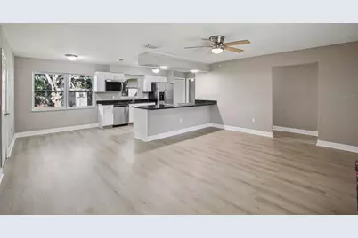 204 E Shell Point Road, Ruskin, FL 33570 - Photo 11