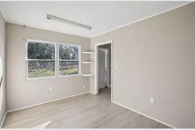 204 E Shell Point Road, Ruskin, FL 33570 - Photo 29