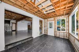 16101 Redington Dr, Redington Beach, FL 33708 - Photo 23