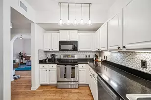 501 Knights Run Ave, Tampa, FL 33602 - Photo 13