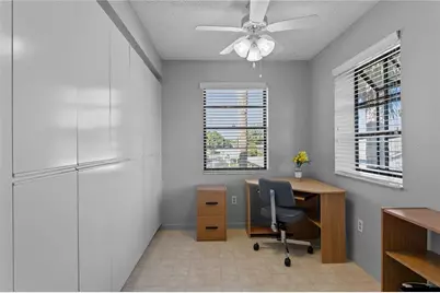 1601 43rd Street N #220, Saint Petersburg, FL 33713 - Photo 19