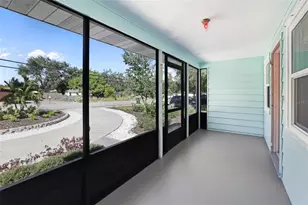 637 Beltrees St, Dunedin, FL 34698 - Photo 3