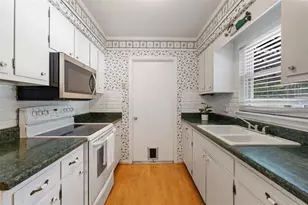 6423 Murray Hill Dr, Tampa, FL 33615 - Photo 13