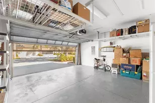 2346 Oakley Green Dr, Sun City Center, FL 33573 - Photo 37