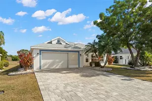1911 E Del Webb Blvd, Sun City Center, FL 33573 - Photo 5