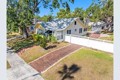 326 Wildwood Way, Belleair, FL 33756 - Photo 3