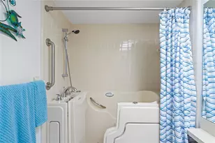 7107 Pond View Ct, Spring Hill, FL 34606 - Photo 41