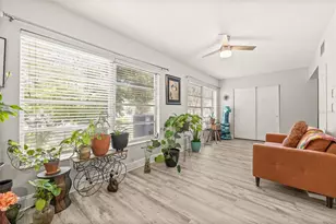 2416 World Pkwy Blvd, Clearwater, FL 33763 - Photo 15