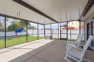 8648 Prairie Creek Dr, New Port Richey, FL 34655 - Photo 29