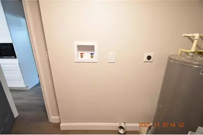 825 Lincoln Avenue, Tarpon Springs, FL 34689 - Photo 11