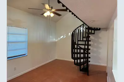 2142 Bradford Street #324, Clearwater, FL 33760 - Photo 7