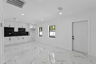 4712 E Serena Dr, Tampa, FL 33617 - Photo 35