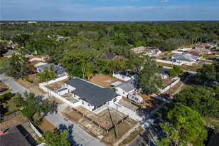 4712 E Serena Dr, Tampa, FL 33617 - Photo 93