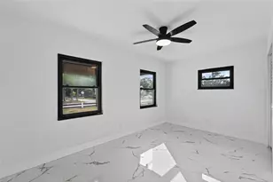 4712 E Serena Dr, Tampa, FL 33617 - Photo 69