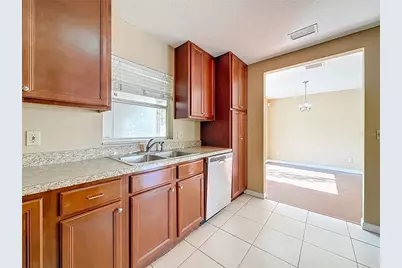 7322 54th Avenue N, Saint Petersburg, FL 33709 - Photo 23