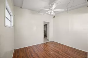 7117 15th St N, Saint Petersburg, FL 33702 - Photo 15