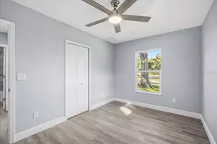 701 2nd St SE, Largo, FL 33771 - Photo 15