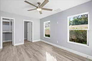 701 2nd St SE, Largo, FL 33771 - Photo 11