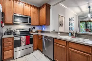 11836 13th Way N, Saint Petersburg, FL 33716 - Photo 5