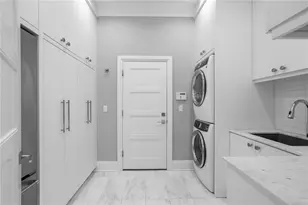 1037 Royal Pass Rd, Tampa, FL 33602 - Photo 39