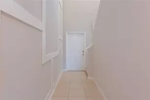 9739 Lemon Drop Loop, Sun City Center, FL 33573 - Photo 5