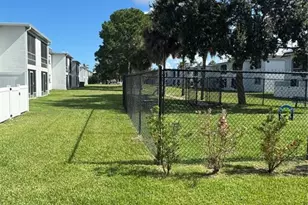 9919 Aquarius Dr, Port Richey, FL 34668 - Photo 23