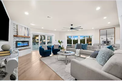 330 Leeward Island, Clearwater Beach, FL 33767 - Photo 9