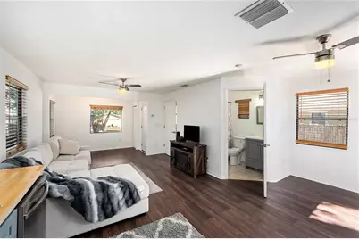 2852 59th Avenue N, Saint Petersburg, FL 33714 - Photo 9