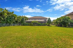 9127 Tillinghast Dr, Tampa, FL 33626 - Photo 45