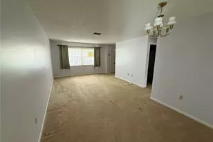 8472 Deauville N, Pinellas Park, FL 33781 - Photo 7