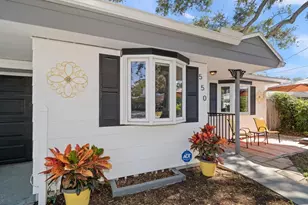 550 3rd St SW, Largo, FL 33770 - Photo 9
